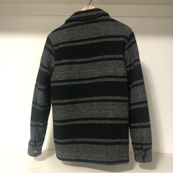 Vans Coat - Picture 2 of 4